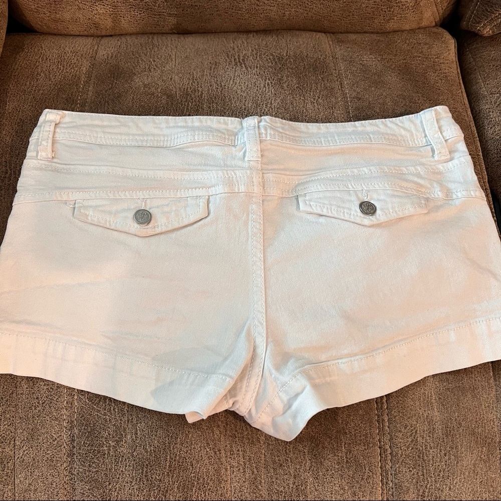 American Rag Shorts - Picture 3 of 4